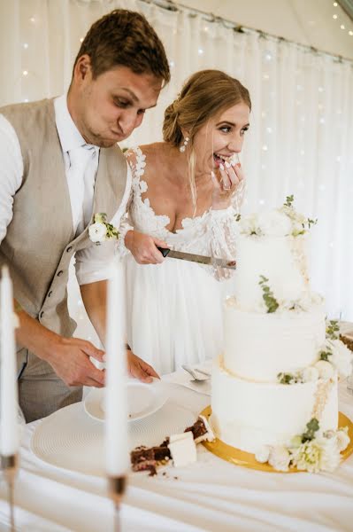 Wedding photographer Eva Holásková (evaholaskova). Photo of 6 October 2022