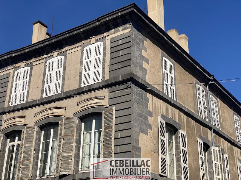 Vente appartement 6 pièces 162.34 m² à Clermont-Ferrand (63000), 239 200 €