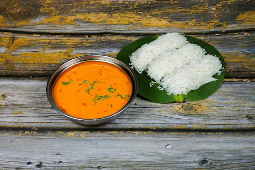 Malabar Curry With Idiyappam