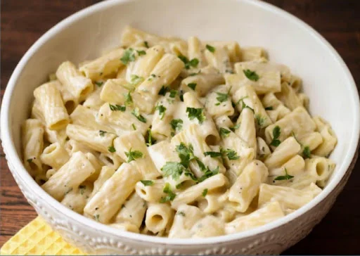 Cheese Garlic Pasta