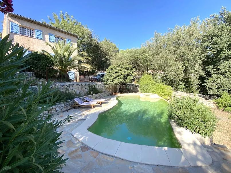 Vente maison 5 pièces 139.82 m² à Trans-en-Provence (83720), 599 000 €