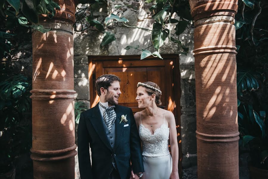 婚礼摄影师Victor Hugo Morales（vhmorales）。2019 3月11日的照片