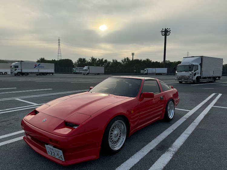 フェアレディZのz31・淡路ハイウェイオアシスに関するカスタム事例の投稿画像2枚目