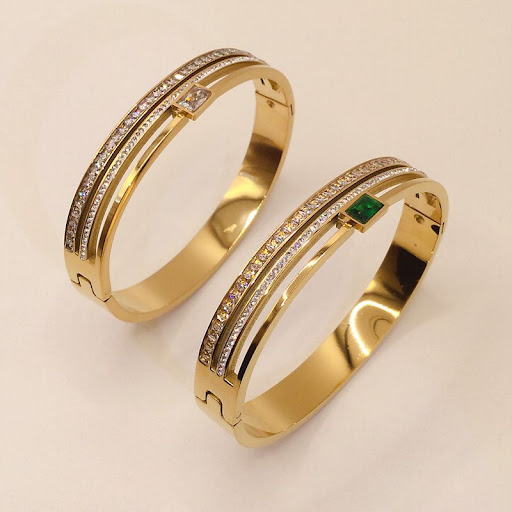 Title 3, Titanium steel white green double row drill buc...