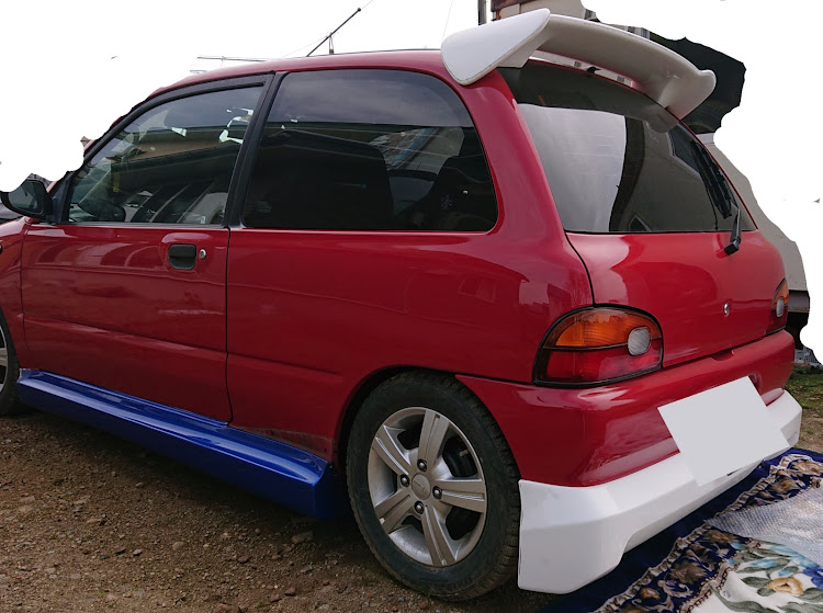 ヴィヴィオRX-RのヴィヴィオRX-R・スバル・NRF・エアロ・軽自動車に関するカスタム事例の投稿画像2枚目
