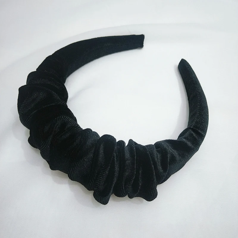 Dames breedgerande fluwelen haarband voor herfst en winter, stijlvol en warm haaraccessoire, ideaal voor een elegante look tijdens de koude maanden