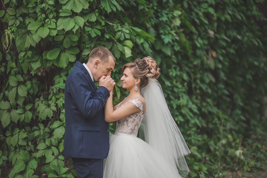 Vestuvių fotografas Anzhela Abdullina (abdullinaphoto). Nuotrauka 2017 spalio 2