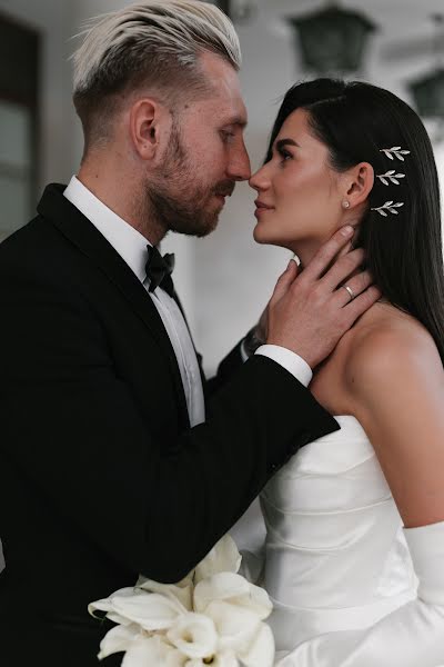 Fotógrafo de casamento Diana Melkumova (dmelkumova). Foto de 28 de junho 2023