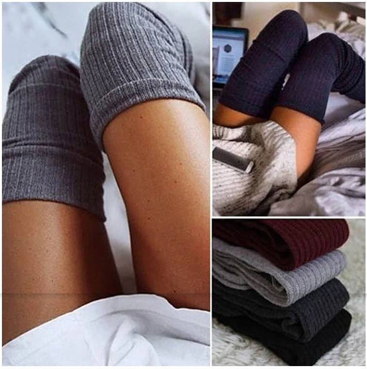 Dames kniekousen met verticale strepen, gerimpeld, voor een stijlvolle en warme look. Perfect voor de winter en elke outfit.