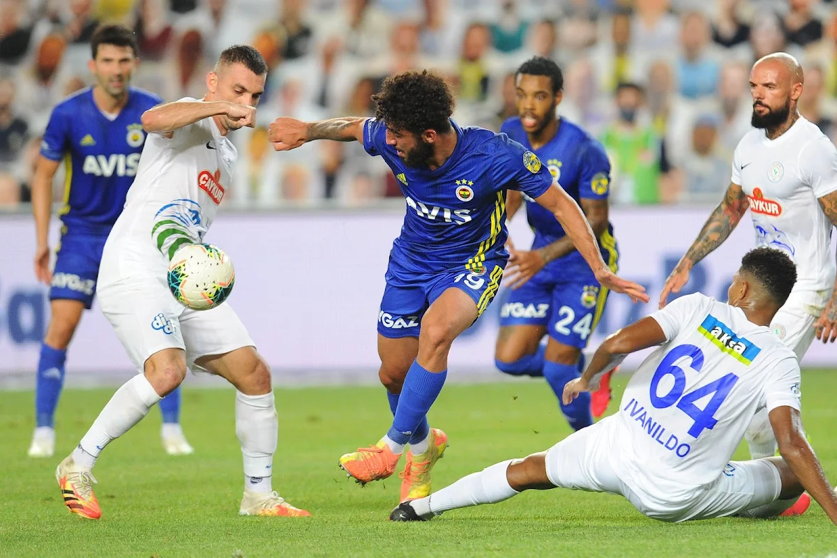 Un jeune attaquant iranien annonce qu'Anderlecht s'intéresse à lui