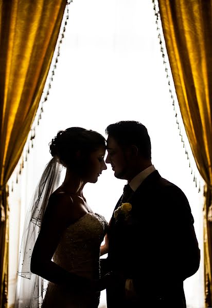 Fotógrafo de casamento Nenad Becarevic (nenadbecarevic). Foto de 28 de outubro 2016