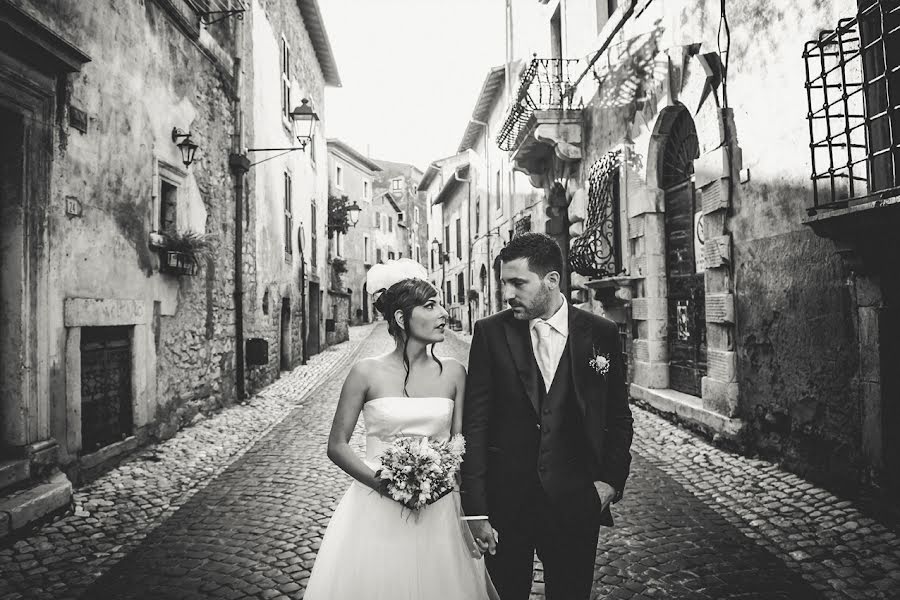 Svatební fotograf Luigi Renzi (luigirenzi2). Fotografie z 23.července 2015