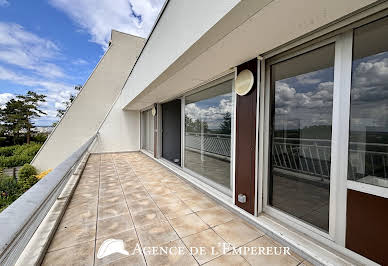 Apartment with terrace and pool 2