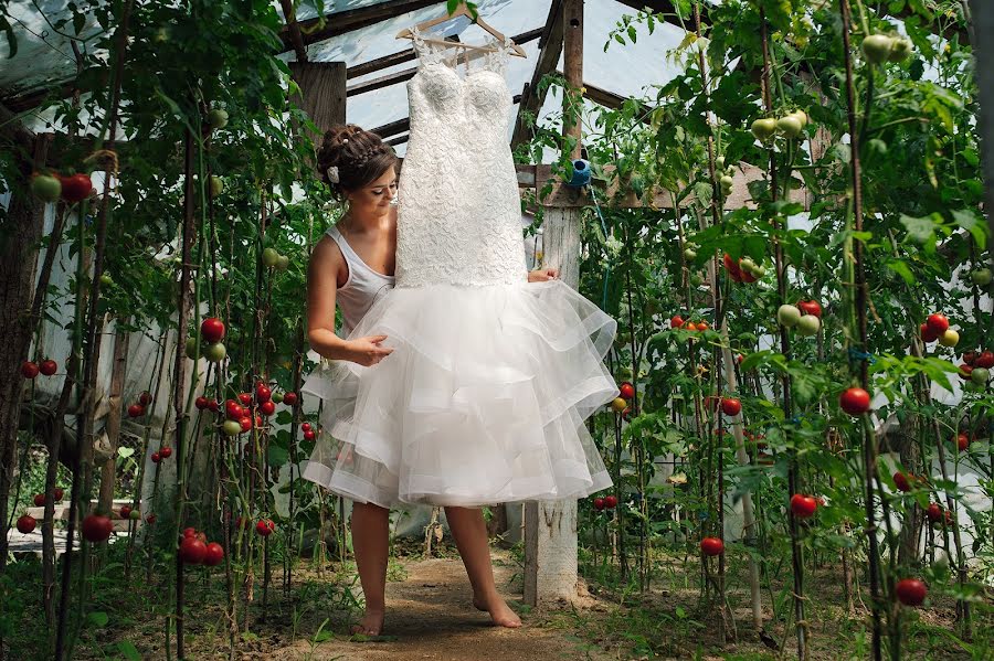 Fotografo di matrimoni Robert Dumitru (robert-dumitu). Foto del 10 agosto 2018