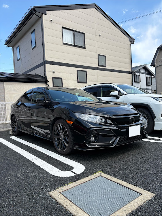 シビック(欧州HB)の#納車・シビック・マニュアル車に関するカスタム事例の投稿画像1枚目