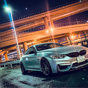 M4 クーペ F82