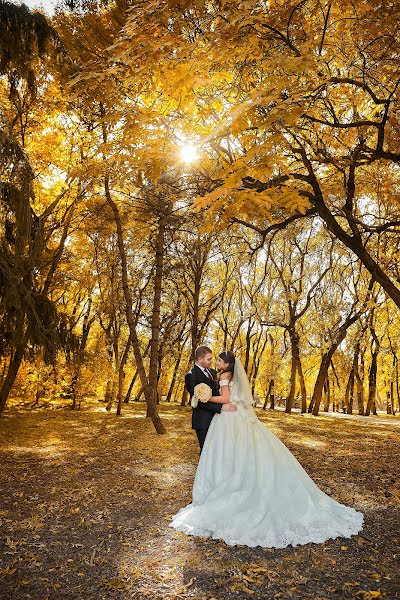 Wedding photographer Yury Mironov (miron). Photo of 9 October 2020