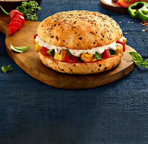 Burger Pizza - Premium Veg