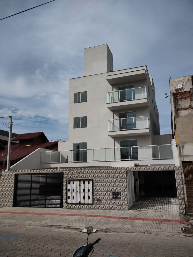 Apartamentos novos Vila Operária