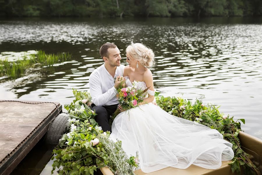 Fotógrafo de casamento Ekaterina Kochenkova (kochenkovae). Foto de 26 de agosto 2018