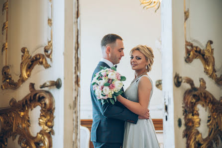 Fotografo di matrimoni Kseniya Pavlenko (ksenyawedphoto). Foto del 2 marzo 2020