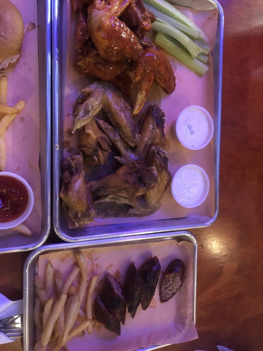 Wings, Sausage and brisket