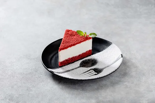 Red Velvet Cheesecake