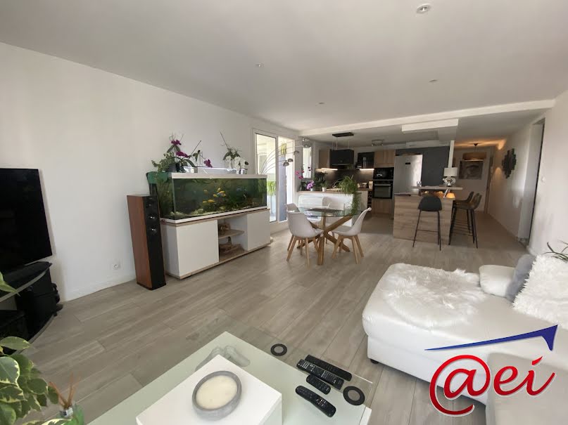 Vente appartement 5 pièces 109 m² à La Seyne-sur-Mer (83500), 276 000 €