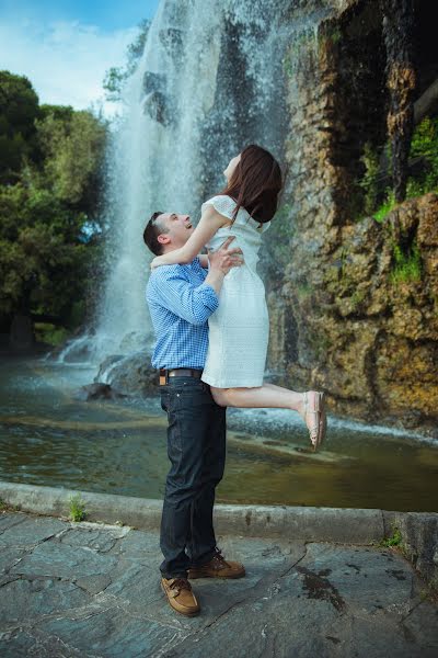 Fotógrafo de casamento Panainte Cristina (panaintecristin). Foto de 24 de outubro 2016