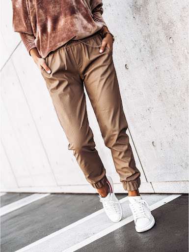 Title 8, Simple Solid Color Tethered Waist Leggings for ...