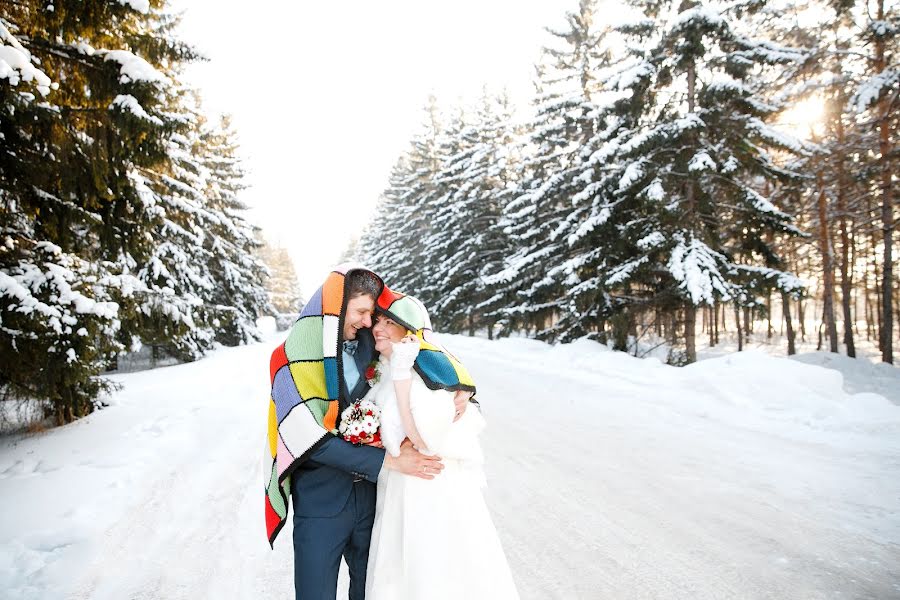 Wedding photographer Aleksandr Bobkov (bobkov). Photo of 8 April 2016