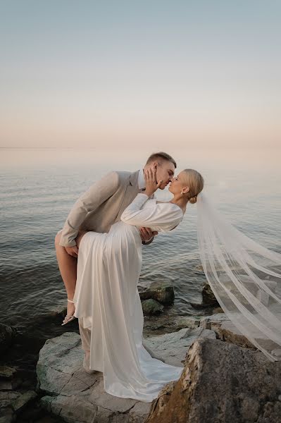 Fotógrafo de casamento Filipp Dobrynin (filippdobrynin). Foto de 9 de fevereiro 2023