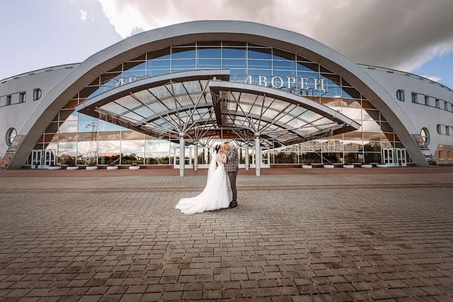 Fotografo di matrimoni Vyacheslav Krupin (kru-s). Foto del 22 settembre 2021