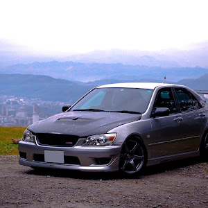 アルテッツァ SXE10