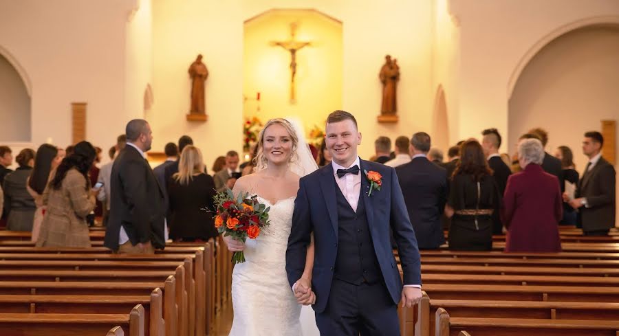 Wedding photographer Katie Battie (katiebattiephoto). Photo of 1 July 2019