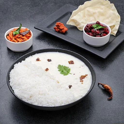 Curd And Poriyal Rice Bowl