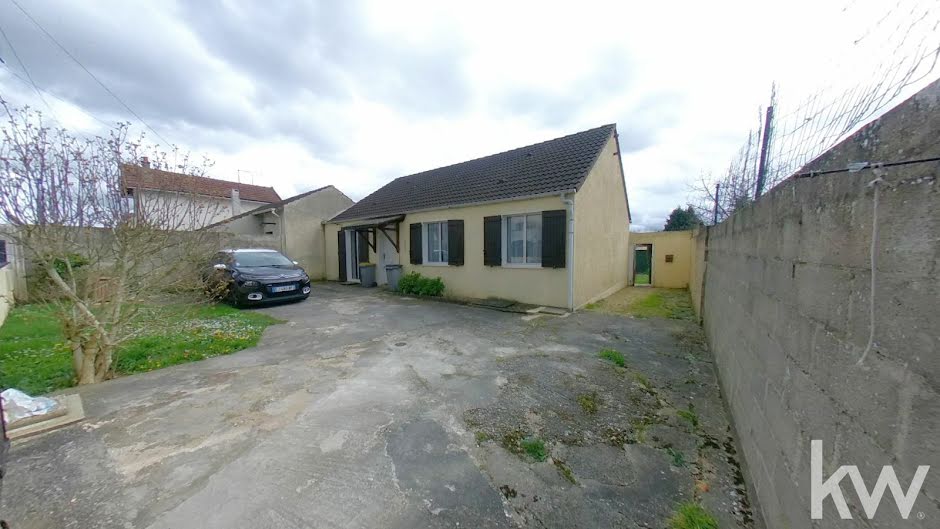 Vente maison 5 pièces 89 m² à Goussainville (95190), 275 000 €