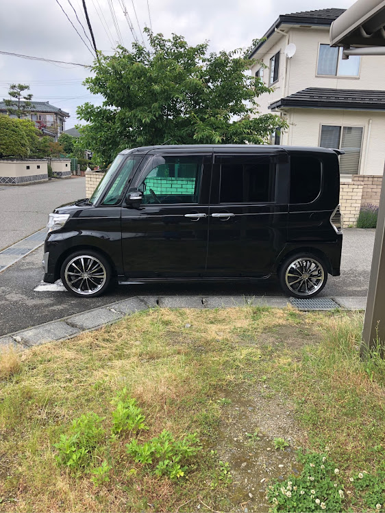 タントカスタムの令和初いじり・洗車に関するカスタム事例の投稿画像1枚目