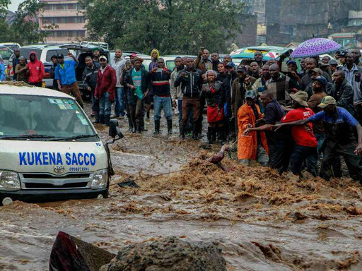 heavy rain causing chaos in nairobi