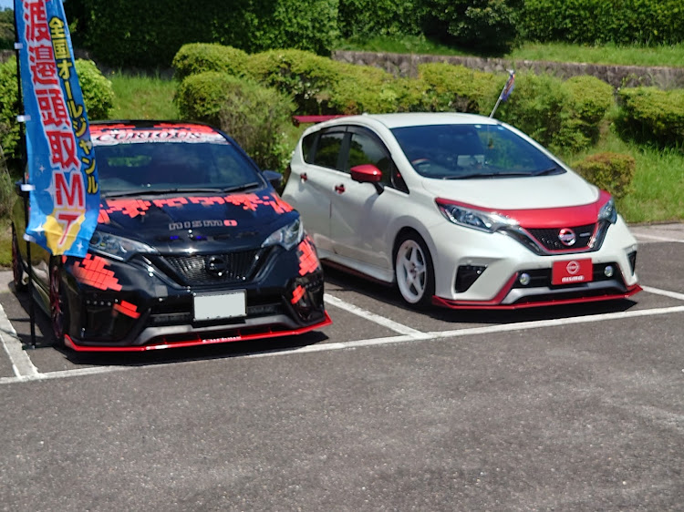 ノートeパワーのノートe-PowerニスモS・ノートニスモ・日産ノート・ノートニスモ乗りと繋がりたいに関するカスタム事例の投稿画像13枚目