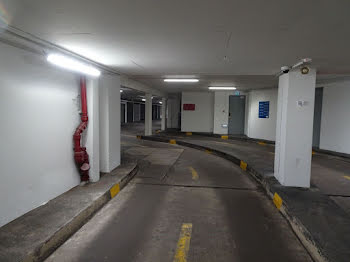 parking à Paris 10ème (75)