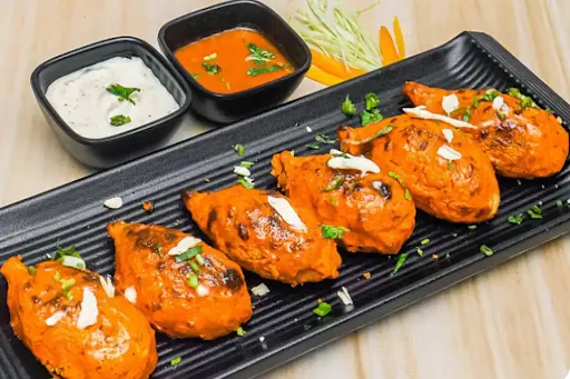 Paneer Peri Peri Momos [6 Pieces]