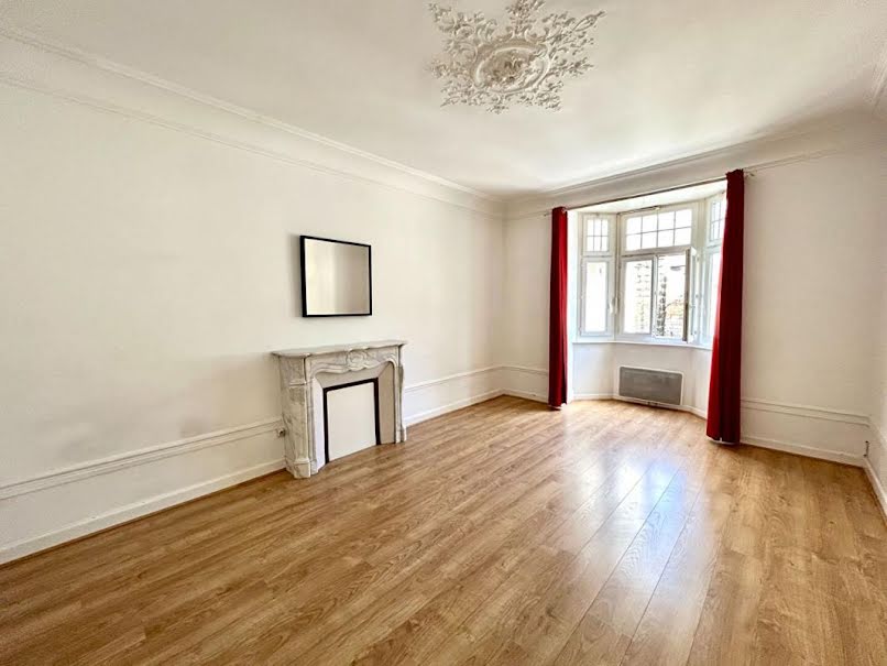 Location  appartement 2 pièces 34 m² à Reims (51100), 550 €