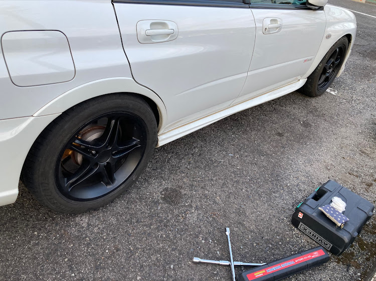 アクセラスポーツのインプ・GDB・インプレッサWRXSTIに関するカスタム事例の投稿画像2枚目