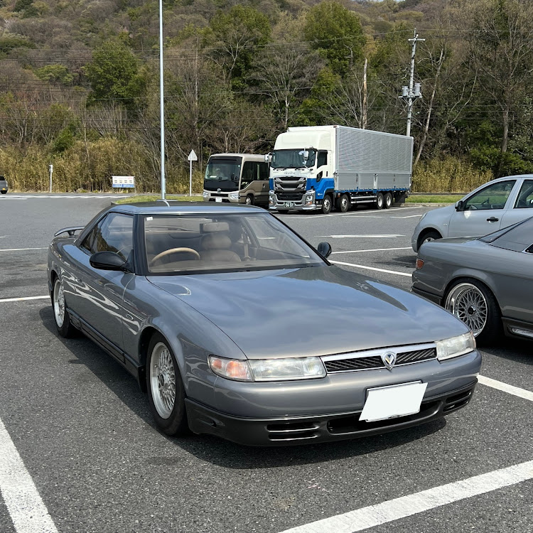 ユーノスコスモの20B・ロータリー・オフ会・ガレージ・コスモに関するカスタム事例の投稿画像4枚目