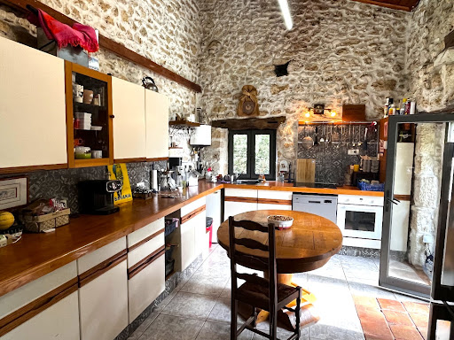 Maison avec piscine et terrasse 5