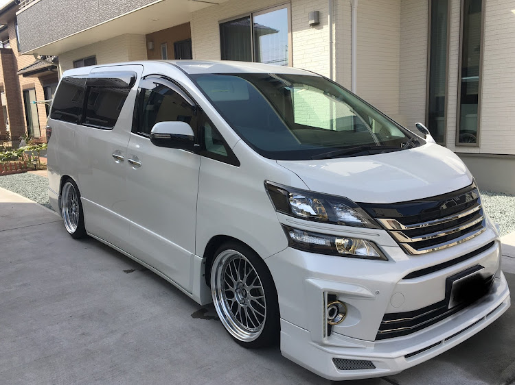 ヴェルファイアのエムズガレージ・洗車に関するカスタム事例の投稿画像3枚目