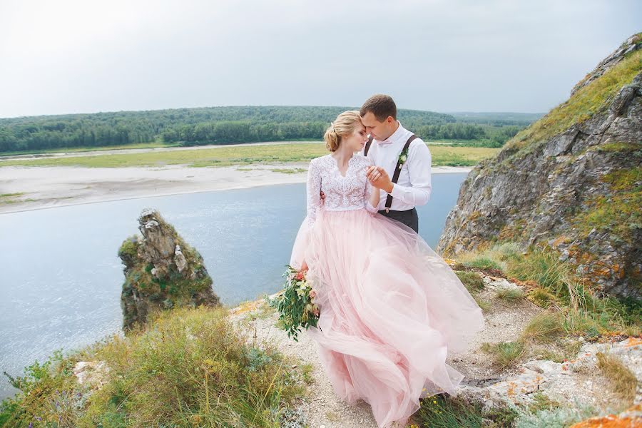 Fotógrafo de casamento Dmitriy Khomyakov (texx). Foto de 30 de julho 2019