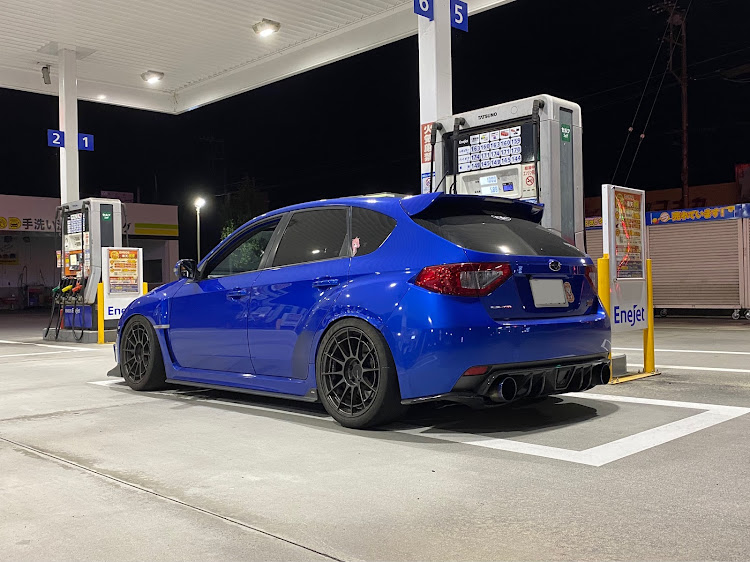 インプレッサ WRX STIのインプレッサWRXSTI・車高調整・ツライチ・ドライブ・仕様変更に関するカスタム事例の投稿画像2枚目