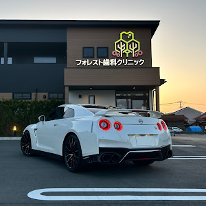 NISSAN GT-R R35